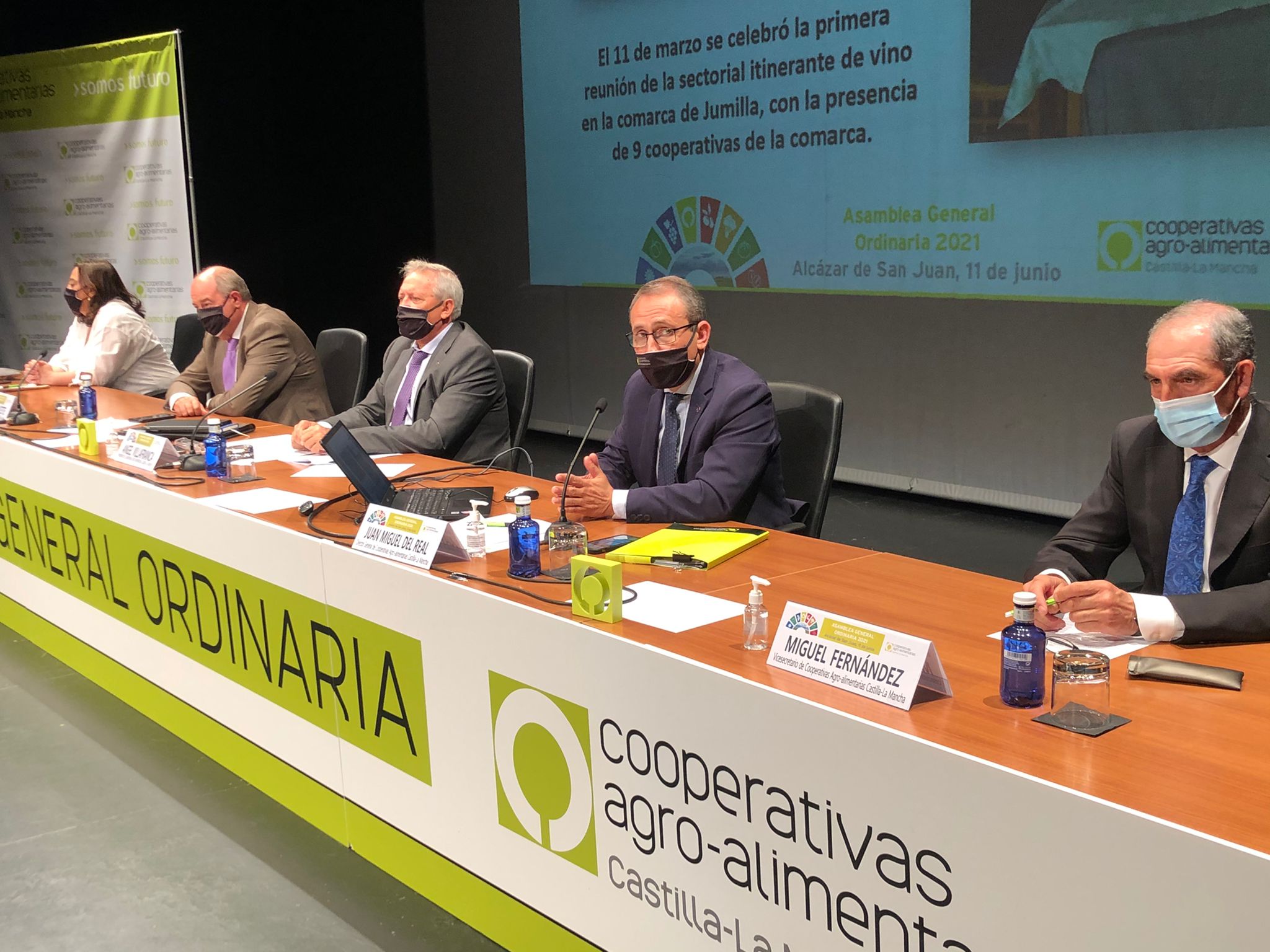 Villafranca reivindica el papel de las cooperativas como empresas donde priman las personas más allá de lo económico: “alimentan al mundo y sostienen el medio rural”