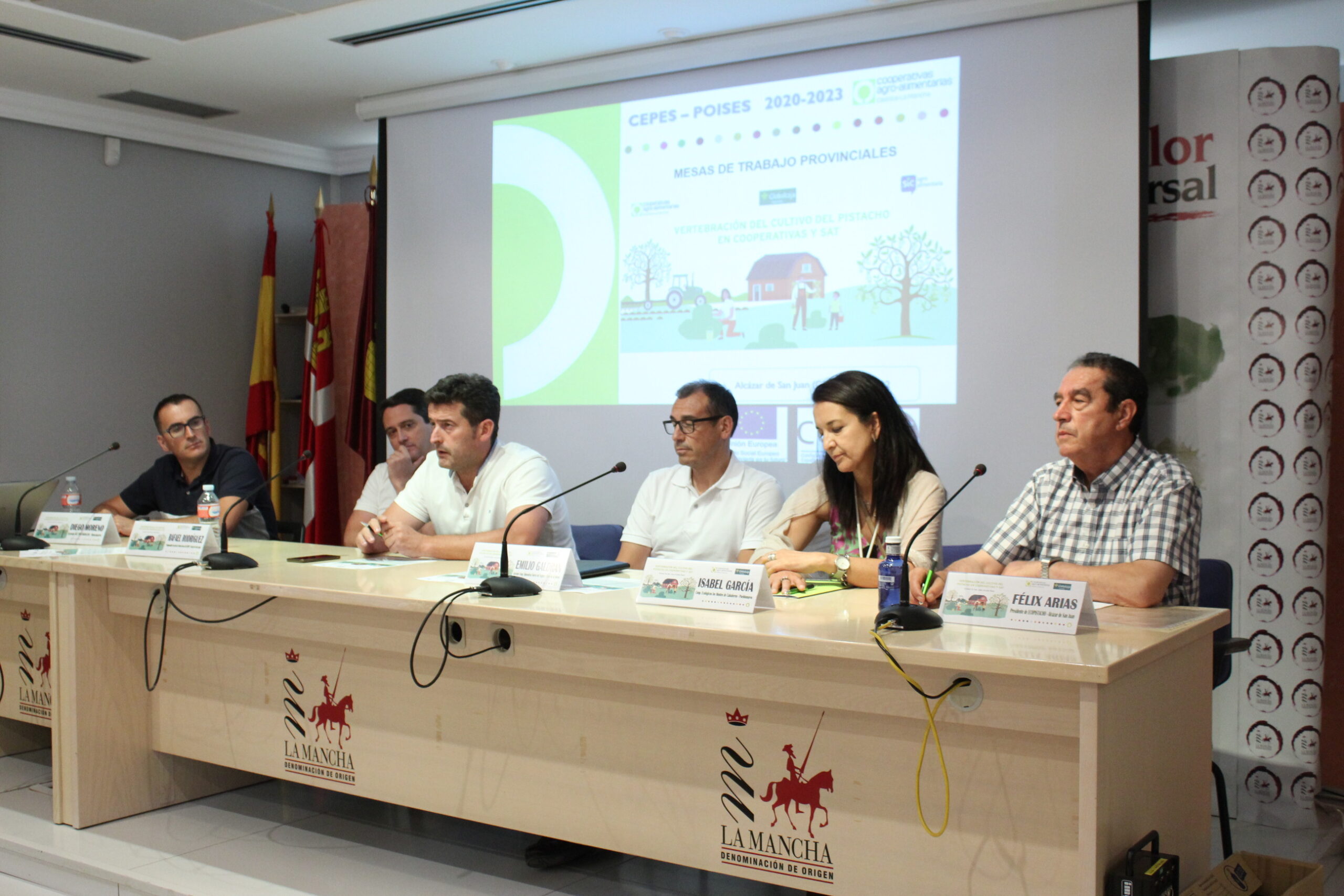 Cooperativas Agro-alimentarias analiza la vertebración del pistacho en Castilla-La Mancha e insta a los productores a agruparse para dar respuesta al crecimiento exponencial de este cultivo