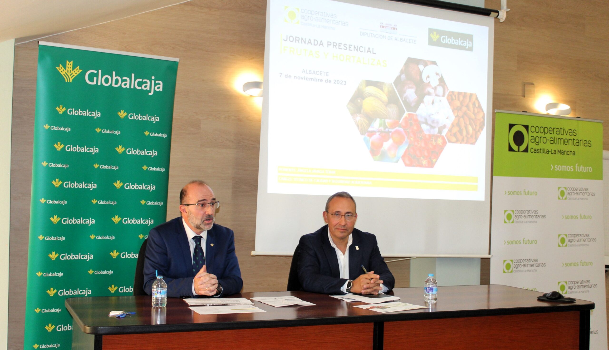 Jornada formativa de Cooperativas Agro-alimentarias Castilla-La Mancha para actualizar conocimientos sobre la normativa en etiquetado y envases para frutas y hortalizas