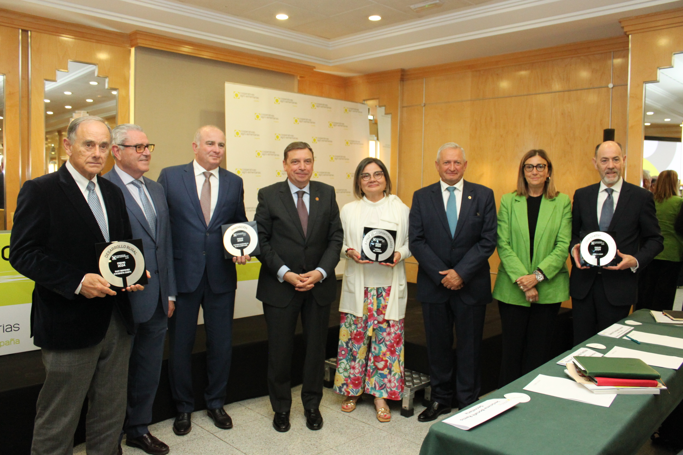 ACOR, Cooperativa de Atzeneta, Vinícola del Carmen y Oleand Manzanilla Olive, Premios Cooperativas Agro-alimentarias de España 2024