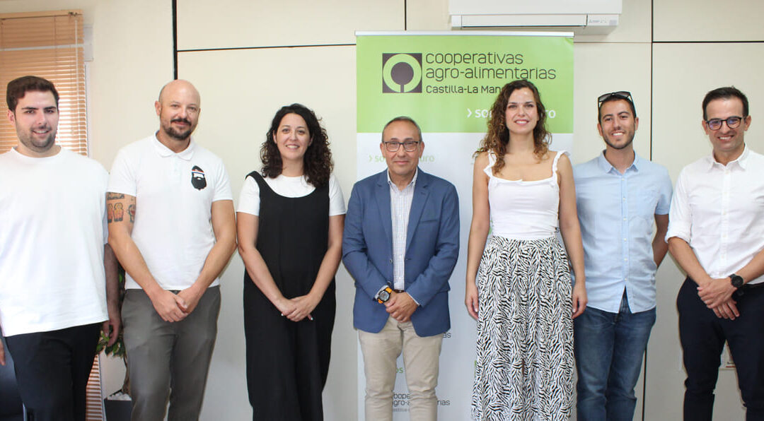 Cooperativas Agro-alimentarias Castilla-La Mancha se reúne con Nazaret Rodríguez, directora general de la Oficina de Proyectos Europeos, para analizar posibles líneas de colaboración entre ambas entidades