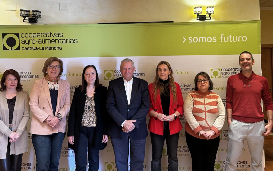 Más de medio centenar de mujeres cooperativistas participan en Alcázar de San Juan en la primera sesión de la IV Jornada Protagonistas